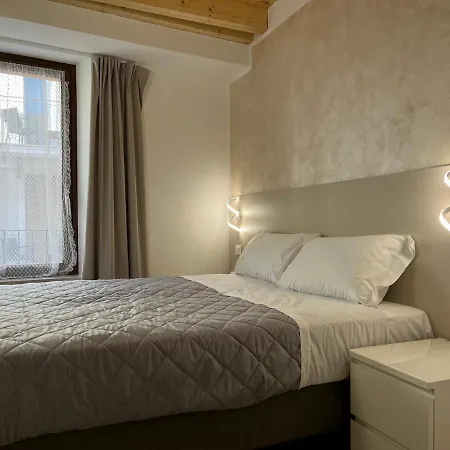 Anfite Santa Maria Daire *